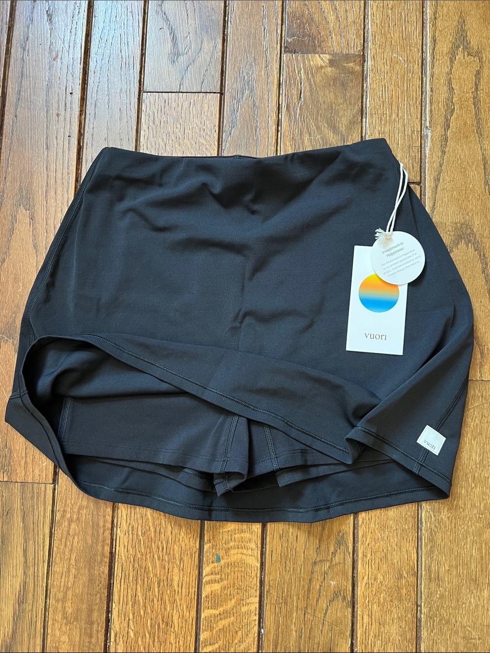 Vuori Black All The Form Skirt Skort Size XS New With Tags NWT - Picture 4 of 4